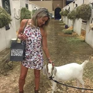 Meet your Posher, Camille